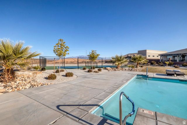 3052 E PHOTINIA DR, St. George, UT 84790
