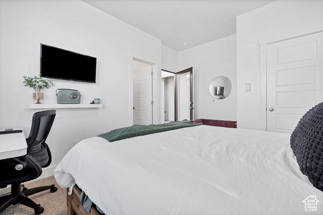 3052 E PHOTINIA DR, St. George, UT 84790