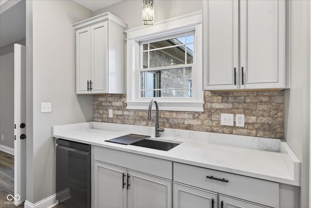 3462 N Timberlake Drive, Martinsville, IN 46151