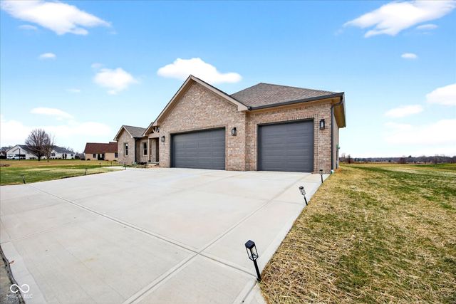 3462 N Timberlake Drive, Martinsville, IN 46151