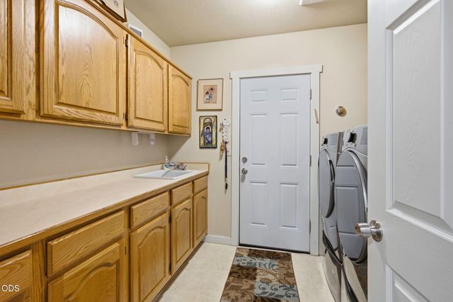 3630 Williams Highway, Grants Pass, OR 97527