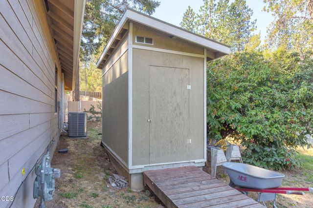 3630 Williams Highway, Grants Pass, OR 97527