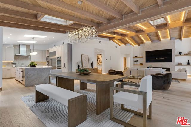 10160 Cielo Drive, Beverly Hills, CA 90210
