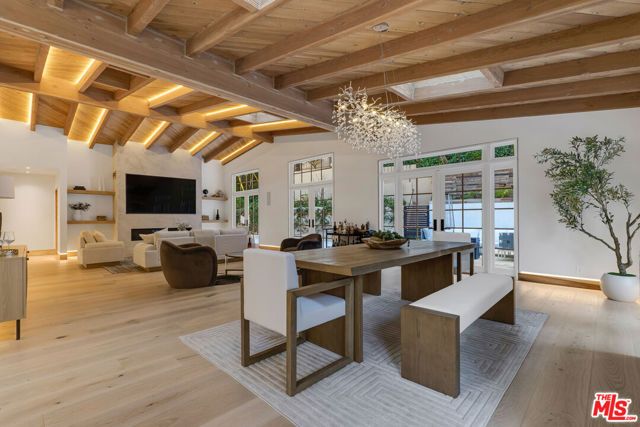 10160 Cielo Drive, Beverly Hills, CA 90210