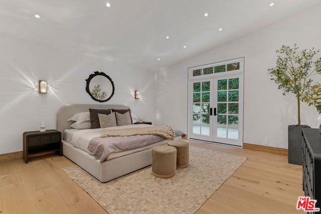 10160 Cielo Drive, Beverly Hills, CA 90210