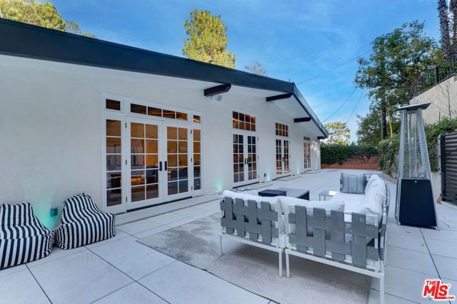 10160 Cielo Drive, Beverly Hills, CA 90210