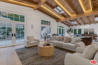10160 Cielo Drive, Beverly Hills, CA 90210