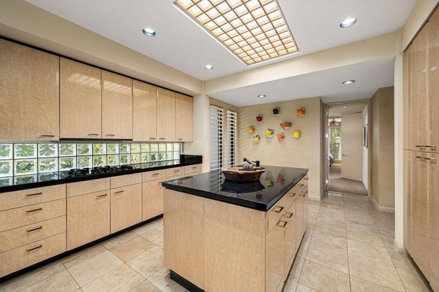 77710 Cove Pointe Circle, Indian Wells, CA 92210