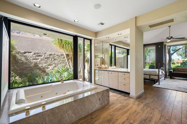 77710 Cove Pointe Circle, Indian Wells, CA 92210