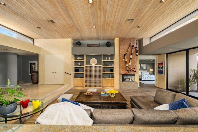 77710 Cove Pointe Circle, Indian Wells, CA 92210