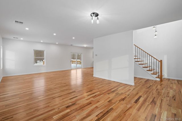 28 Northern Avenue, Walden, NY 12586