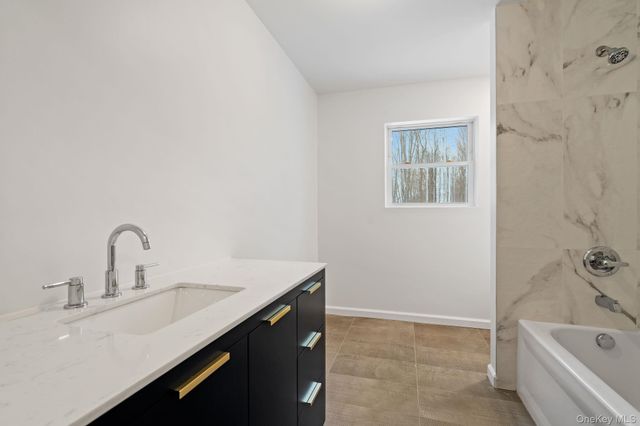 28 Northern Avenue, Walden, NY 12586