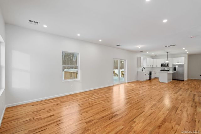 28 Northern Avenue, Walden, NY 12586