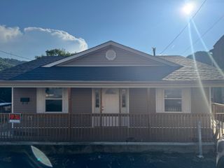 2514 Smith Lane, Jackson, KY 41339