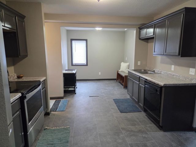 905 Pine Street, Hastings, MN 55033