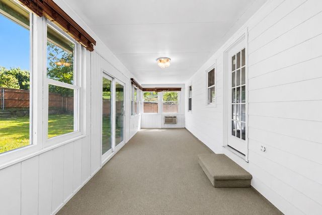 118 Summit Avenue, West Warwick, RI 02893
