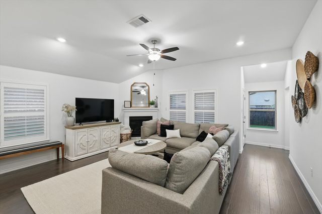6508 Woodmere Court, Denton, TX 76226