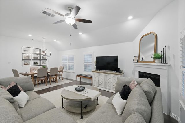 6508 Woodmere Court, Denton, TX 76226