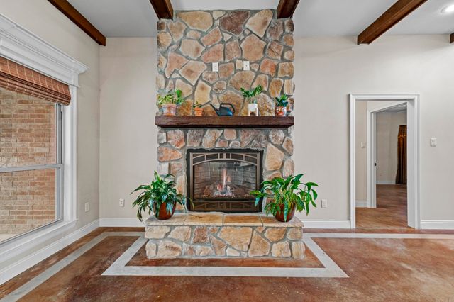 409 Cobblestone Dr, Cabot, AR 72023