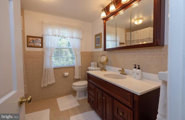 2619 KIMBROUGH DR, Wilmington, DE 19810