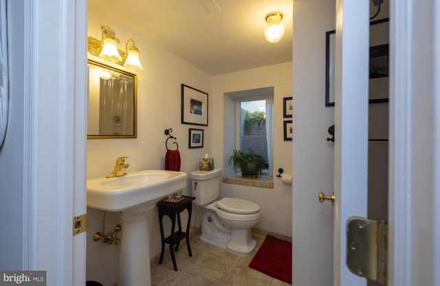 2619 KIMBROUGH DR, Wilmington, DE 19810