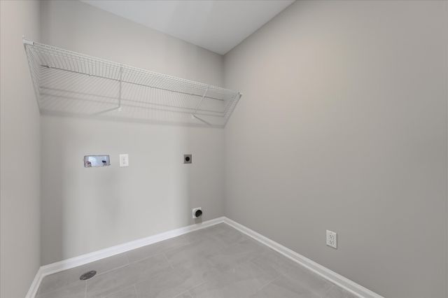 1261 Mourning Cloak Dr, Clarksville, TN 37043