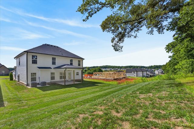 1261 Mourning Cloak Dr, Clarksville, TN 37043