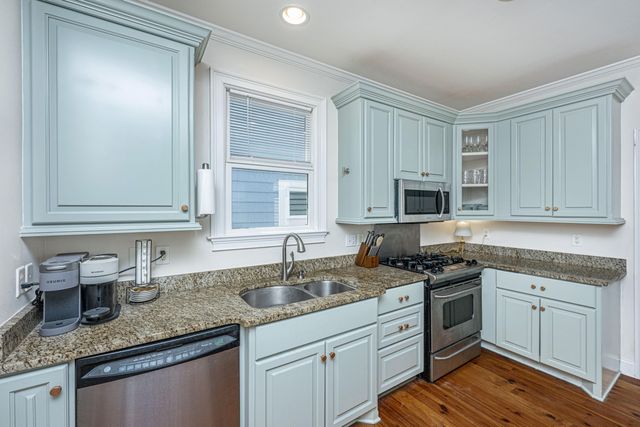 3006 S Shore Drive, Charleston, SC 29407