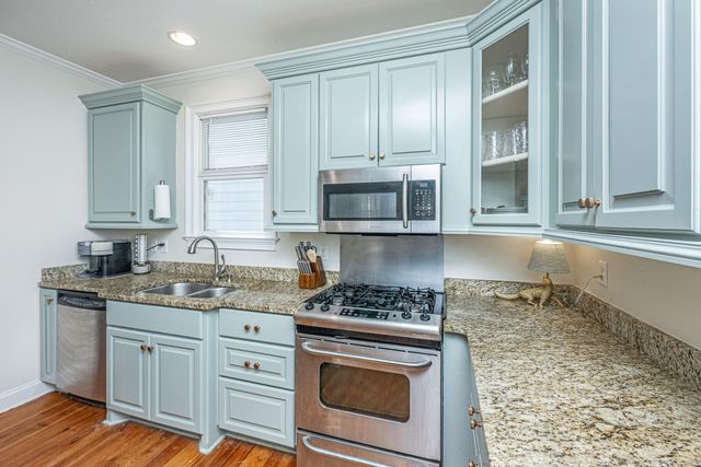 3006 S Shore Drive, Charleston, SC 29407