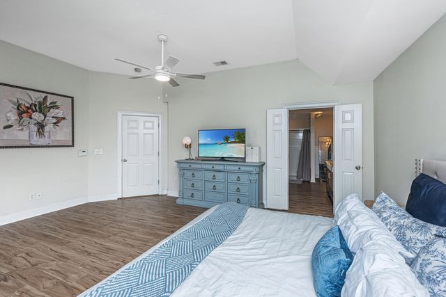 3006 S Shore Drive, Charleston, SC 29407