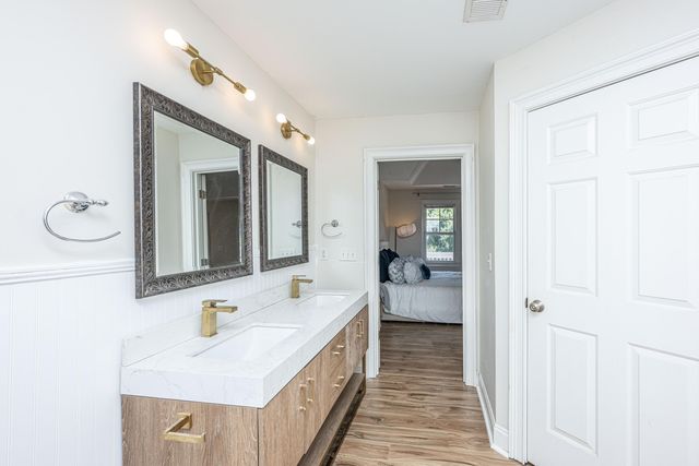 3006 S Shore Drive, Charleston, SC 29407