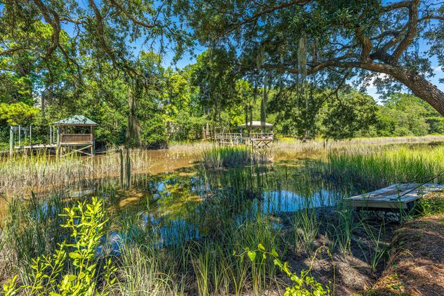 3006 S Shore Drive, Charleston, SC 29407