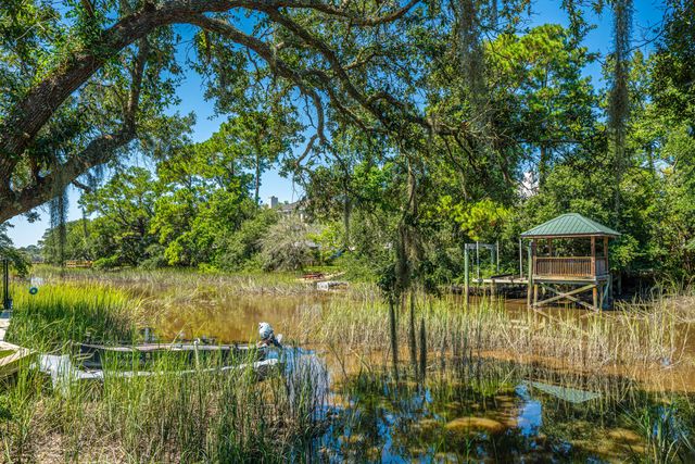 3006 S Shore Drive, Charleston, SC 29407