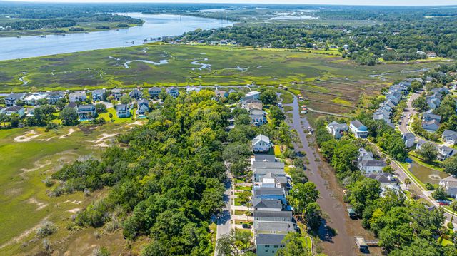 3006 S Shore Drive, Charleston, SC 29407