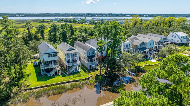 3006 S Shore Drive, Charleston, SC 29407