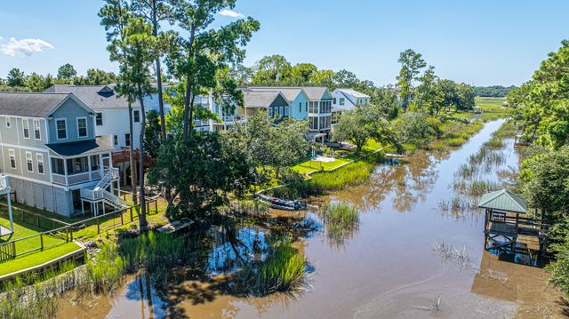 3006 S Shore Drive, Charleston, SC 29407