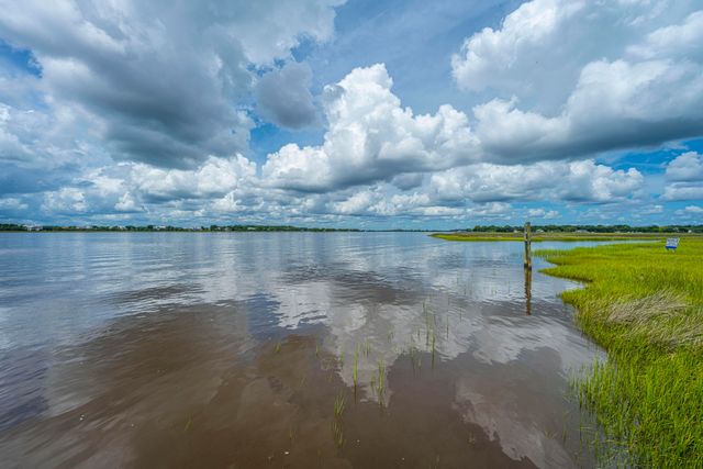 3006 S Shore Drive, Charleston, SC 29407