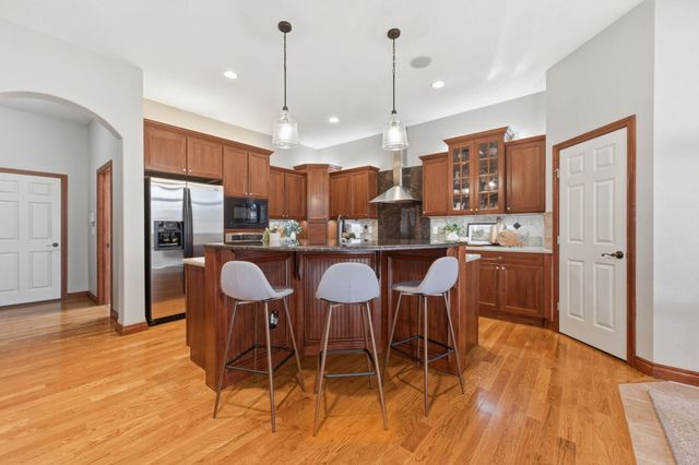 8503 W Meadow Park, Wichita, KS 67205