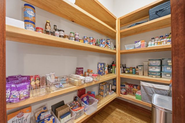 8503 W Meadow Park, Wichita, KS 67205