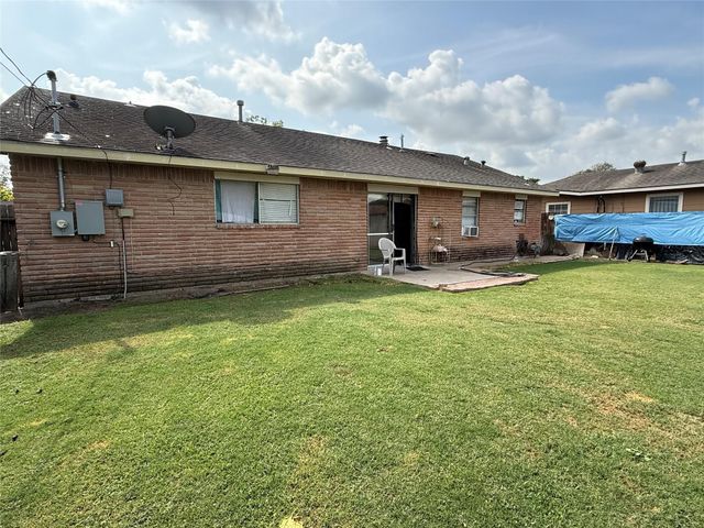 5519 Mendota Lane, Houston, TX 77032