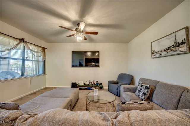 3647 Rain Lily LN, Alva, FL 33920