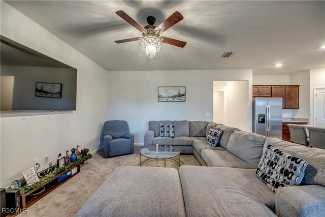 3647 Rain Lily LN, Alva, FL 33920