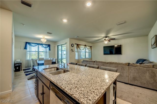 3647 Rain Lily LN, Alva, FL 33920