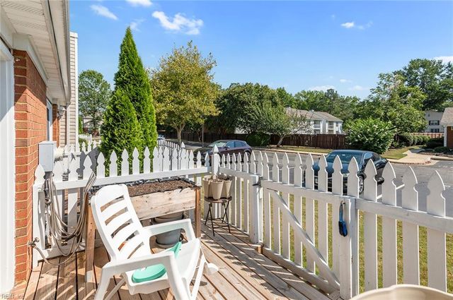 2104 Westgate CIR, Williamsburg, VA 23185