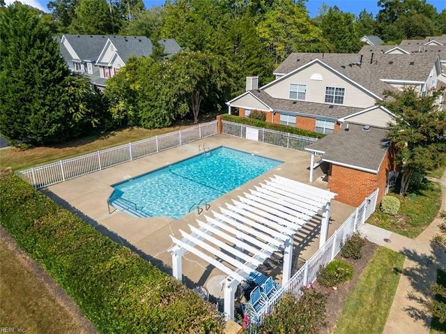 2104 Westgate CIR, Williamsburg, VA 23185
