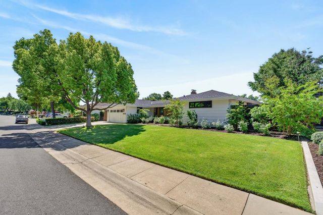 2910 Huntington Rd, Sacramento, CA 95864