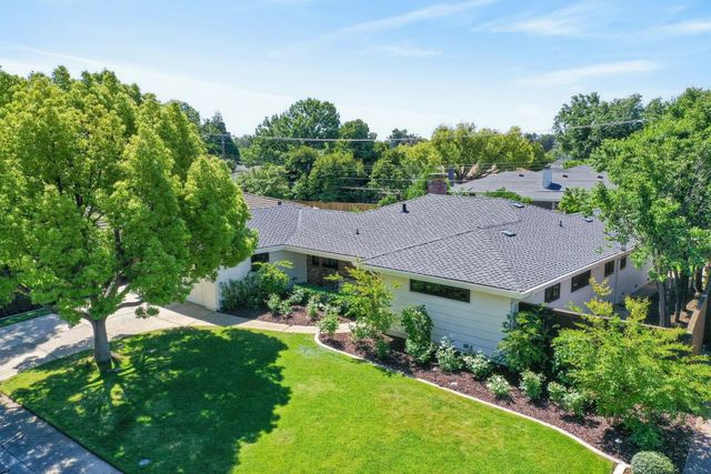 2910 Huntington Rd, Sacramento, CA 95864