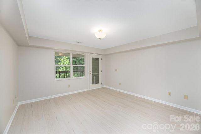 409 Carlyle Way, Asheville, NC 28803