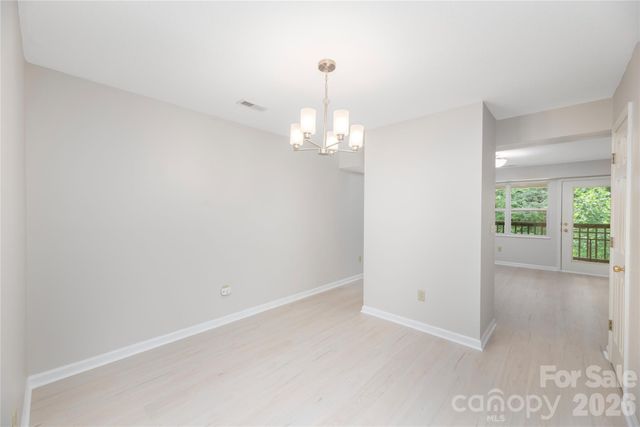 409 Carlyle Way, Asheville, NC 28803