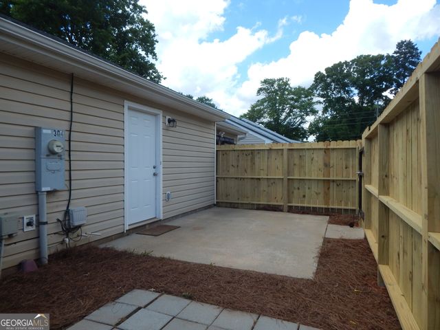 304 Lenox Circle, Lagrange, GA 30241